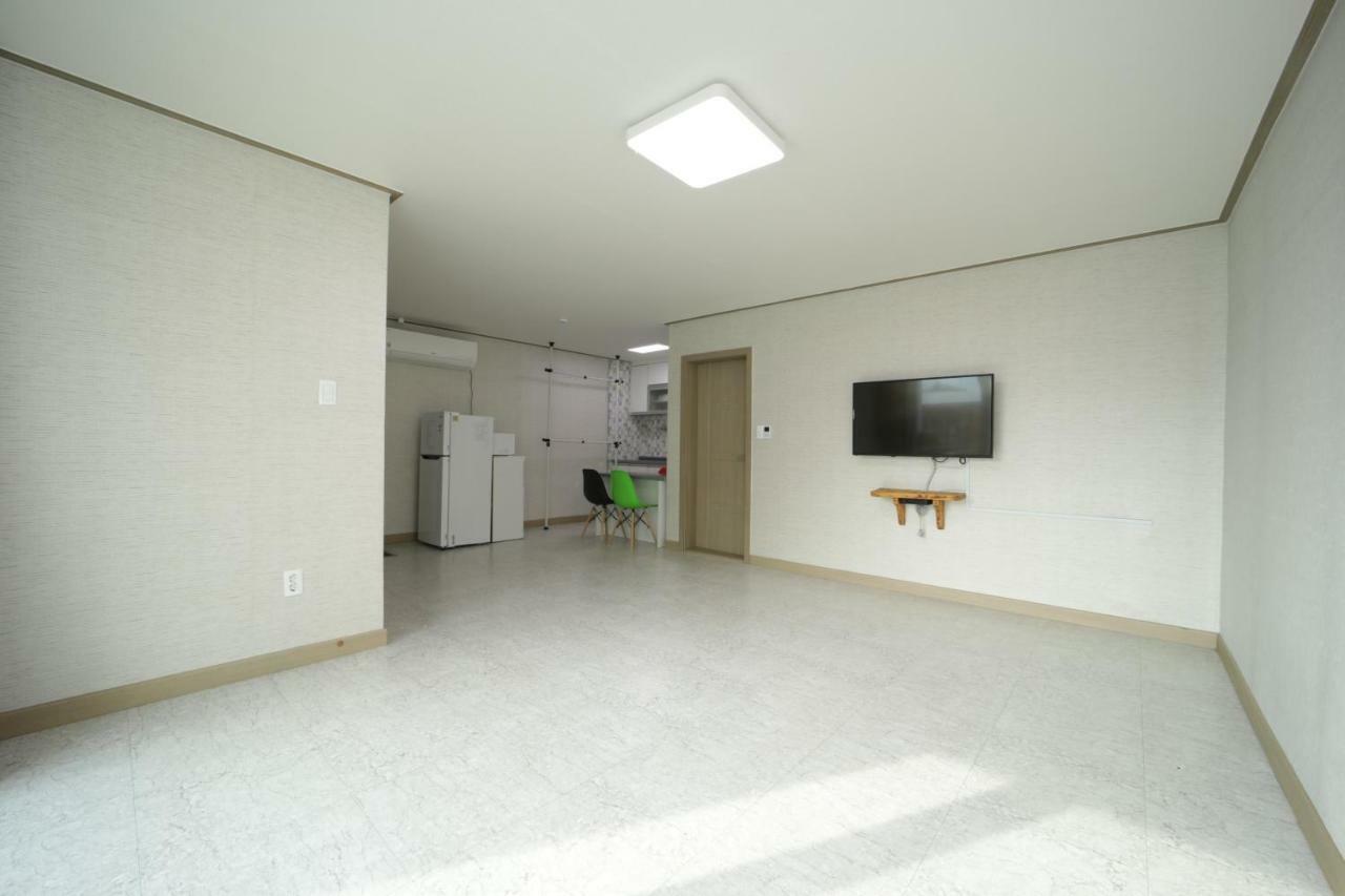 Sky Vivaldi Pension Hongcheon Exterior photo